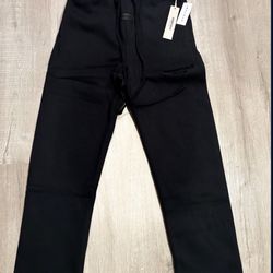 Stretch Lim Essential Sweats 