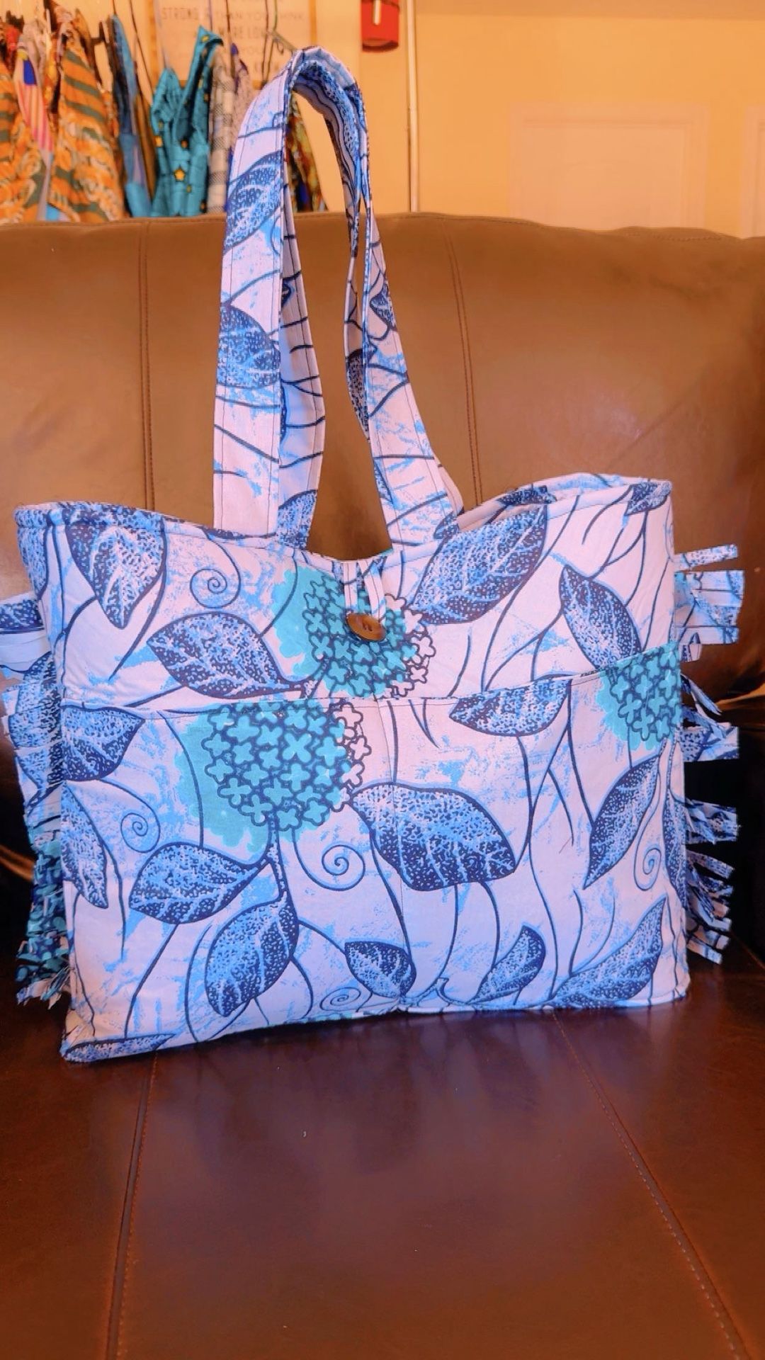 Yeirdesign Tote Bags