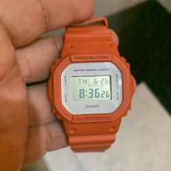 Casio Gshock Oeange And White DW5600M