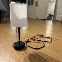 Bedroom/Desk Lamp w/USB C and A ports