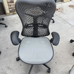Herman miller Mirra Chairs- Desk office Gaming Chairs