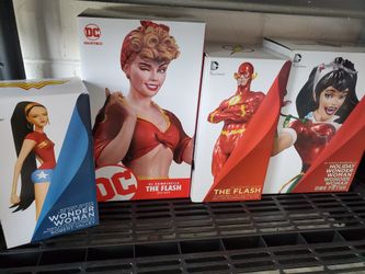 Dc statues