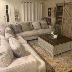 06C1S03*__ Ashley Rawcliffe 3pc Sectional Couch * Brand New * P a y  E a s i l y
