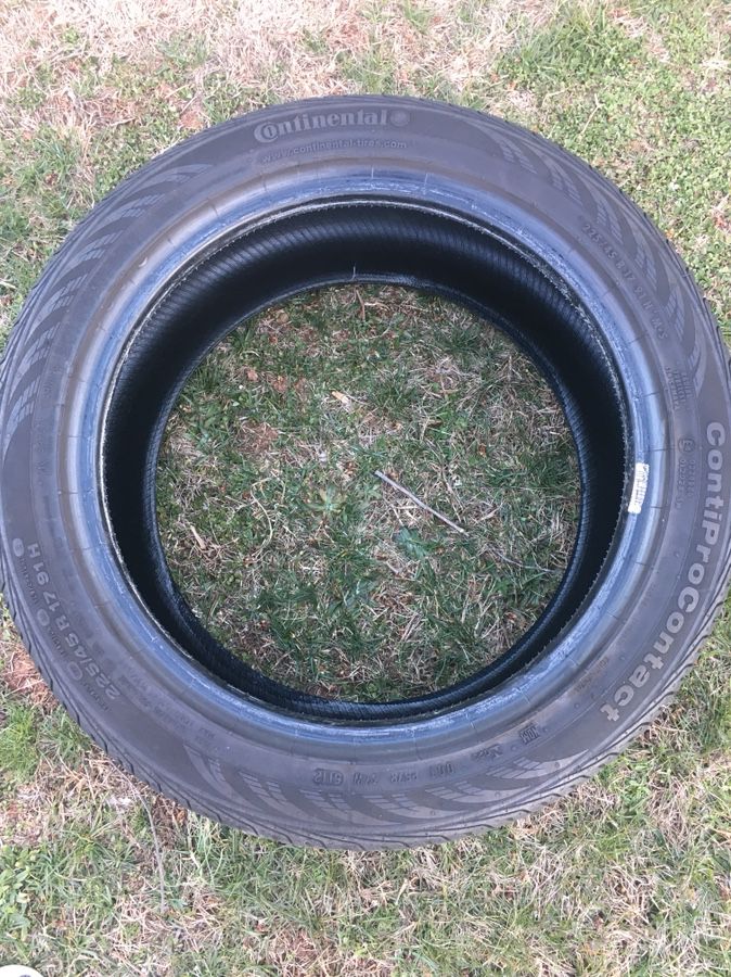 Continental 225/45/17 conti pro contact tires. Used with about 10k on them.