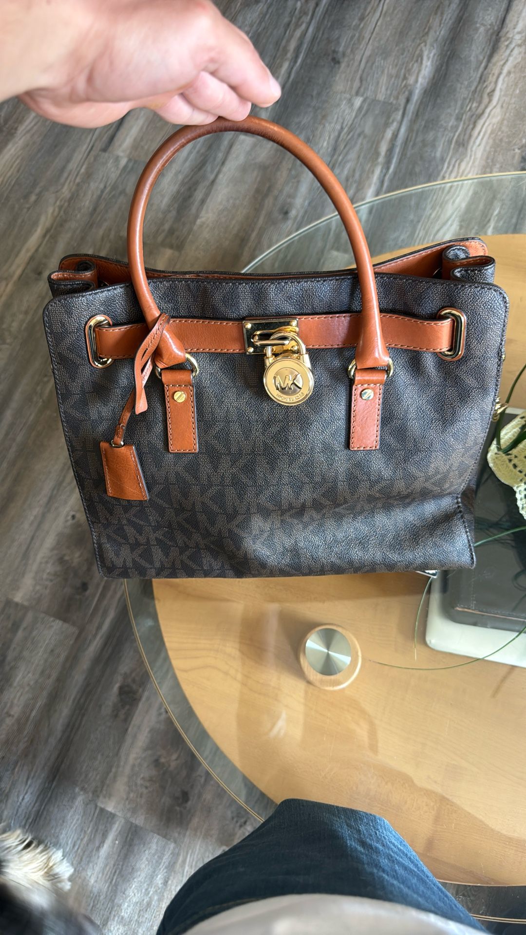 Michael Kors Jet Set Signature Tote with Gold Lock Accent – Brown & Tan Leather Trim