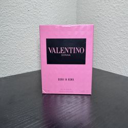 Valentino Donna Born In Roma 
