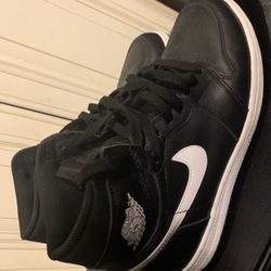 Nike Air Jordan 1 One Retro High OG Yin Yang Black White 555088-011 Sz 8.5 Excellent Condition! Thanks