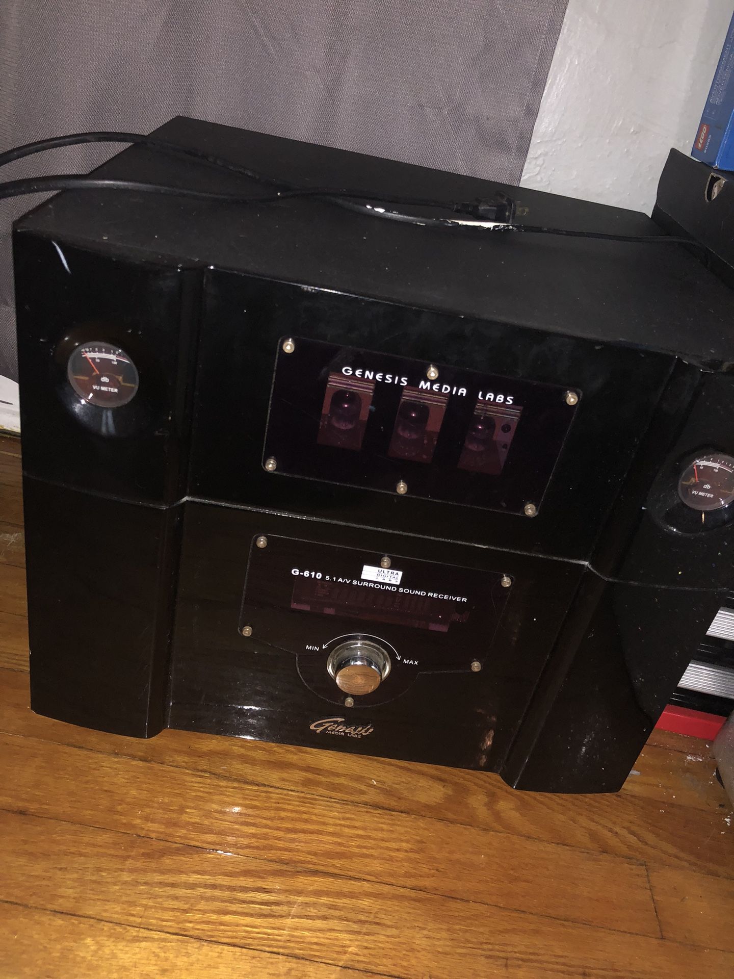 Genesis Media Labs G-608 Ultra Digital 5.1 A/V Surround sound receiver/subwoofer