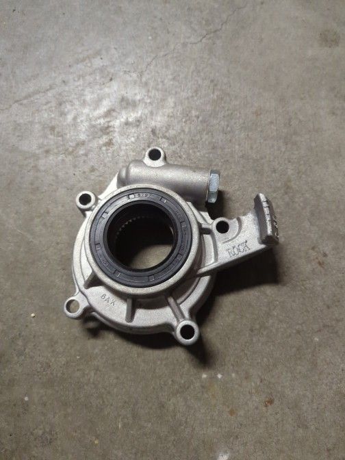Toyota 22RE Oil Pump