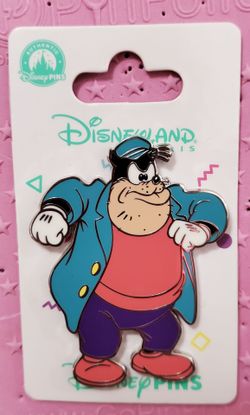 Disneyland Paris Pete pin