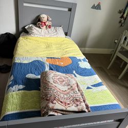 Tween boy Bedroom Furniture Set For Sale