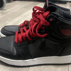 Nike Air Jordan 1 Retro High OG Black Satin Gym Red 575441-060 7y 