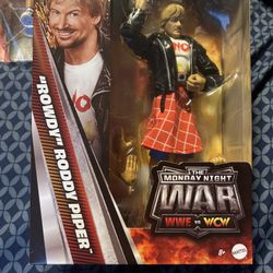 WWE Elite Monday Night War Rowdy Rowdy Piper