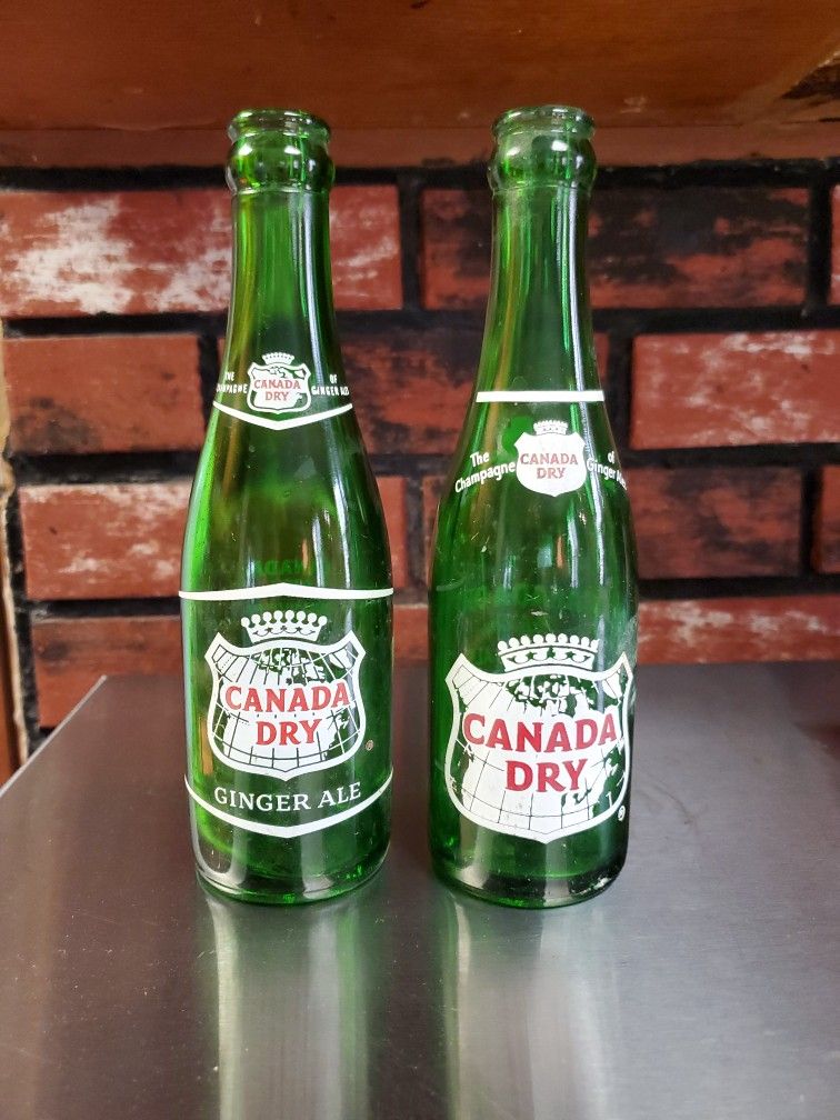 Vintage 7oz Canada Dry Ginger Ale Glass Bottles