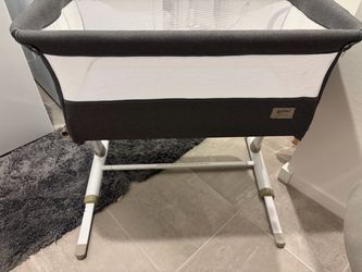 Ronbei bassinet