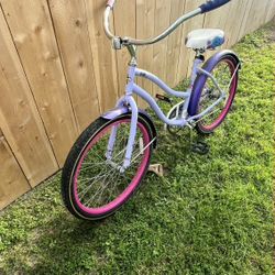 Girls Huffy Beach Cruiser