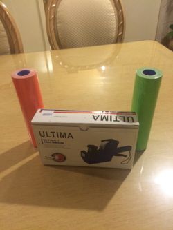 Pricing gun with stickers