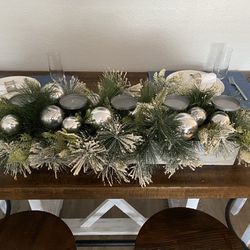 *STUNNING*  HUGE 36” long holiday centerpiece / candle holder