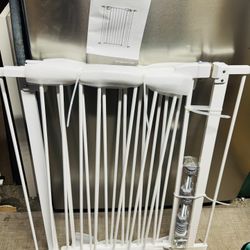 Metal Baby Gate With Door