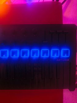 Arturia MiniLab 3 – Deep Black – 25-key MIDI controller