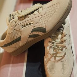 Brand New Men Reebok Shoes 
