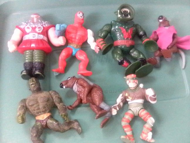 Old Figureins