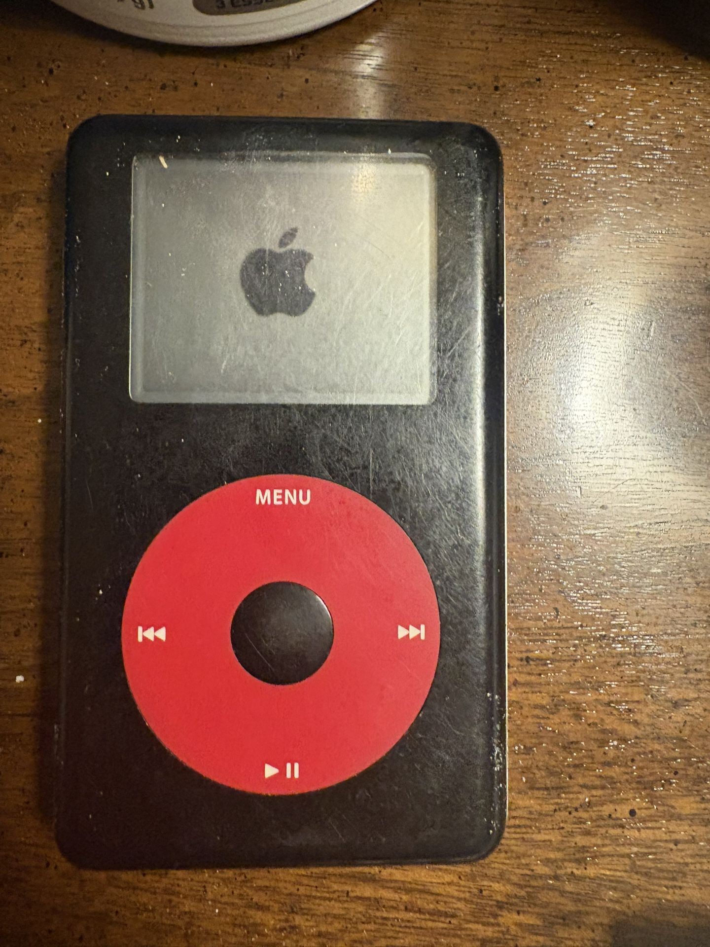U2 Special Edition iPod Sign By the Group On The Back Of U2
