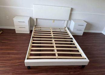 Bed Frames Queen Size / Estructuras de Cama Queen 🚚[Fast-Delivery]💨 