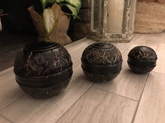 Decorative set of 3 Ceramic Balls