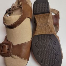 TODAY ONLY! 2 Pairs For Only $100 🤯 10 Pairs Of NEW Rare Dansko Clogs Sandals Wedge Nurse Waitress Comfort Women Etc... 38 7.5 8 