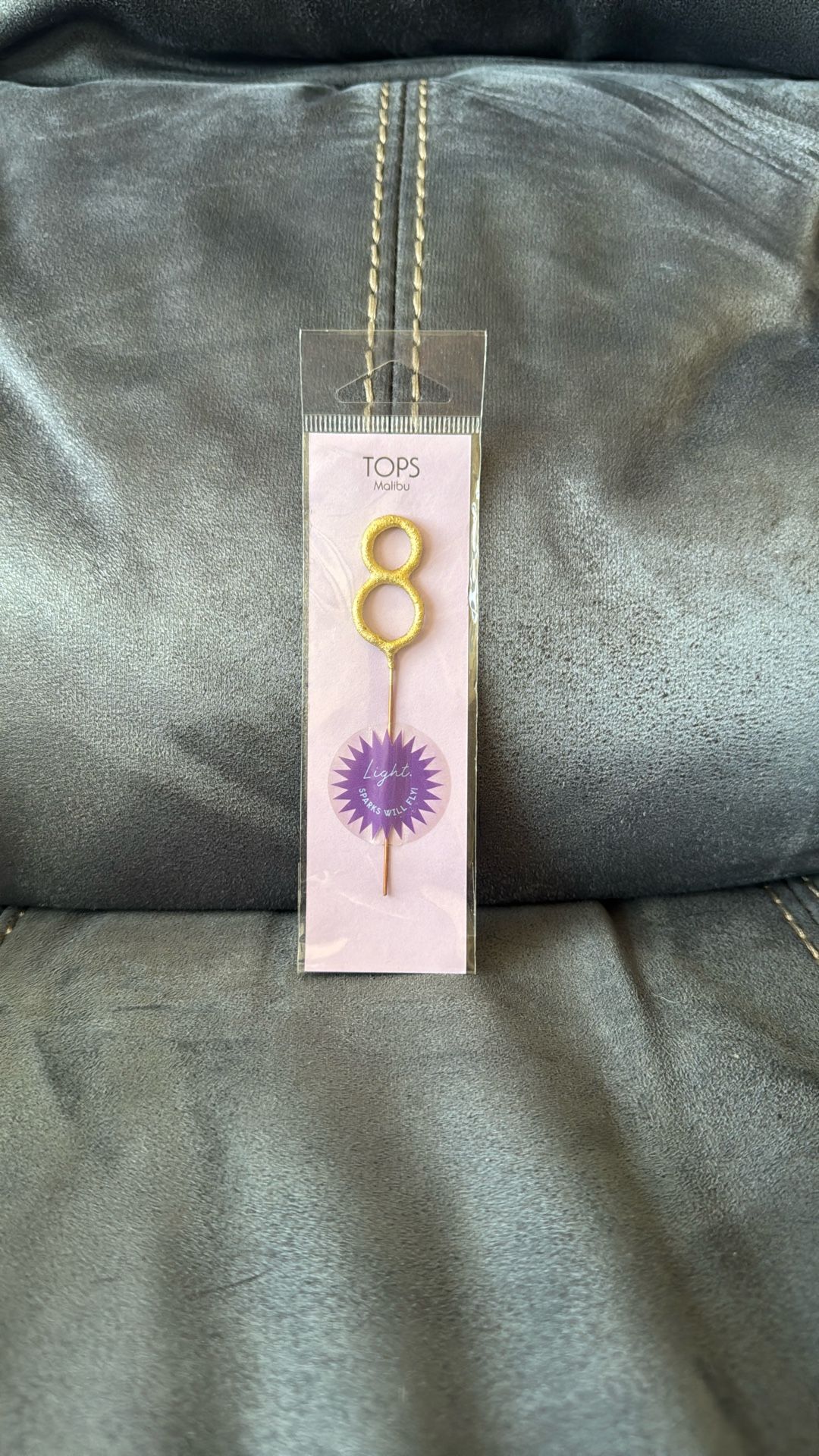 New Sealed TOPS Number 8 Gold Sparkler Birthday Candle
