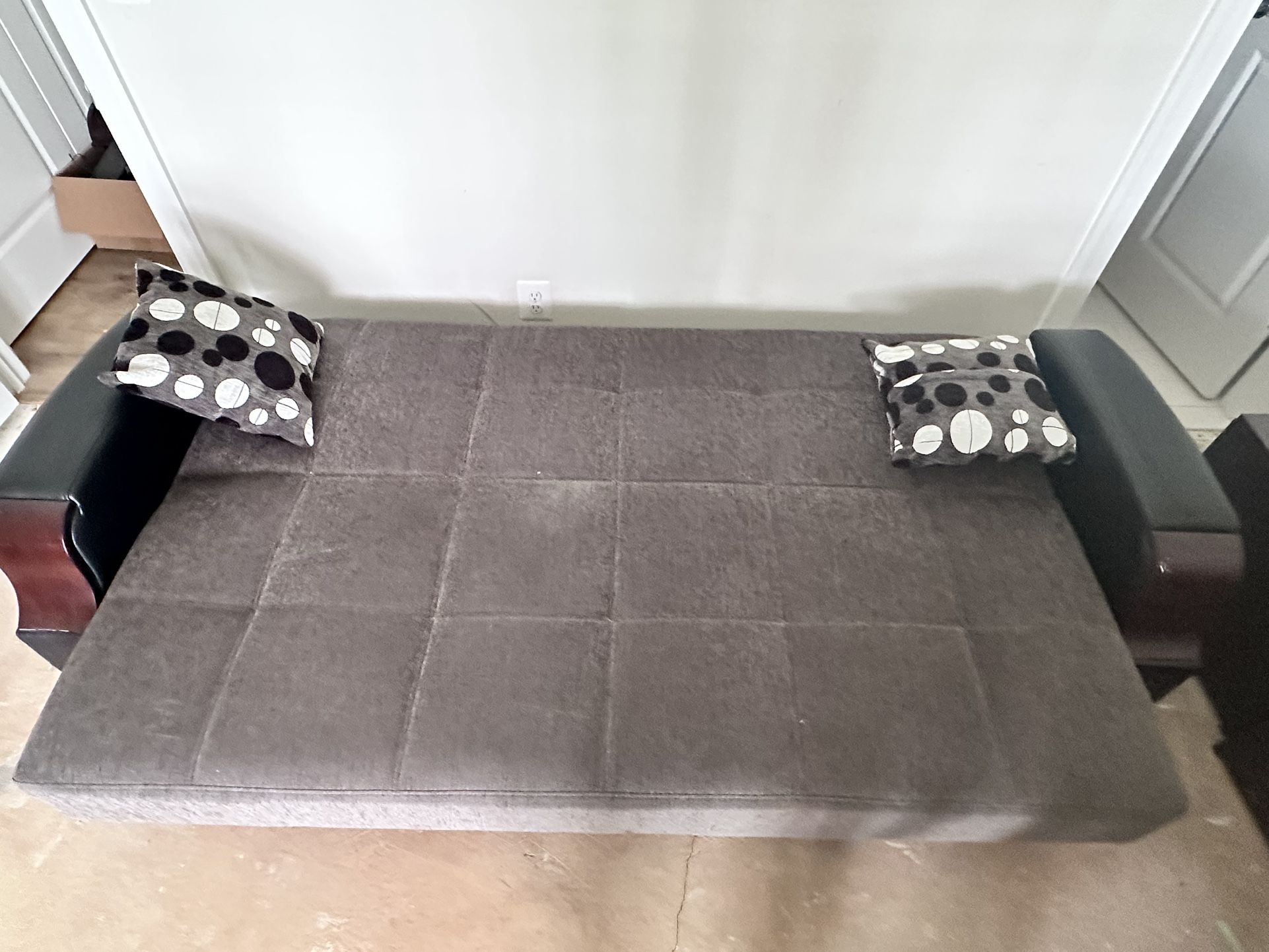 Futon Sofa Bed (Sleeper Sofa)