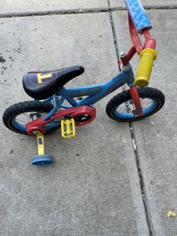5 Bikes/ 5 Bicicletas
