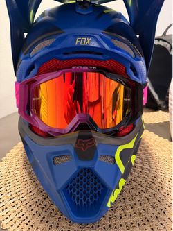 FOX V3 HELMET AND 100% goggles!