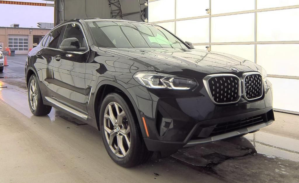 2024 BMW X4