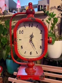 Vintage Red Metal Decorative Table Clock