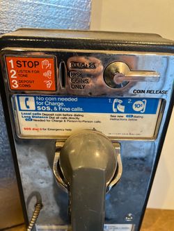 Pay phone
