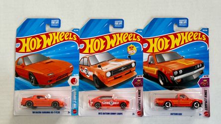 Hot Wheels 1972 Datsun Sunny Coupe, ‘89 Mazda Savanna RX-7 FC3, Datsun 620