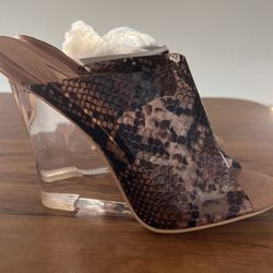 Womens Shoes