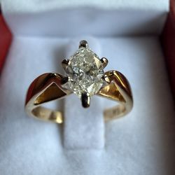 14K Gold Marquise Diamond Engagement Ring – Never Worn – Paid $1,842 (Receipt Included)