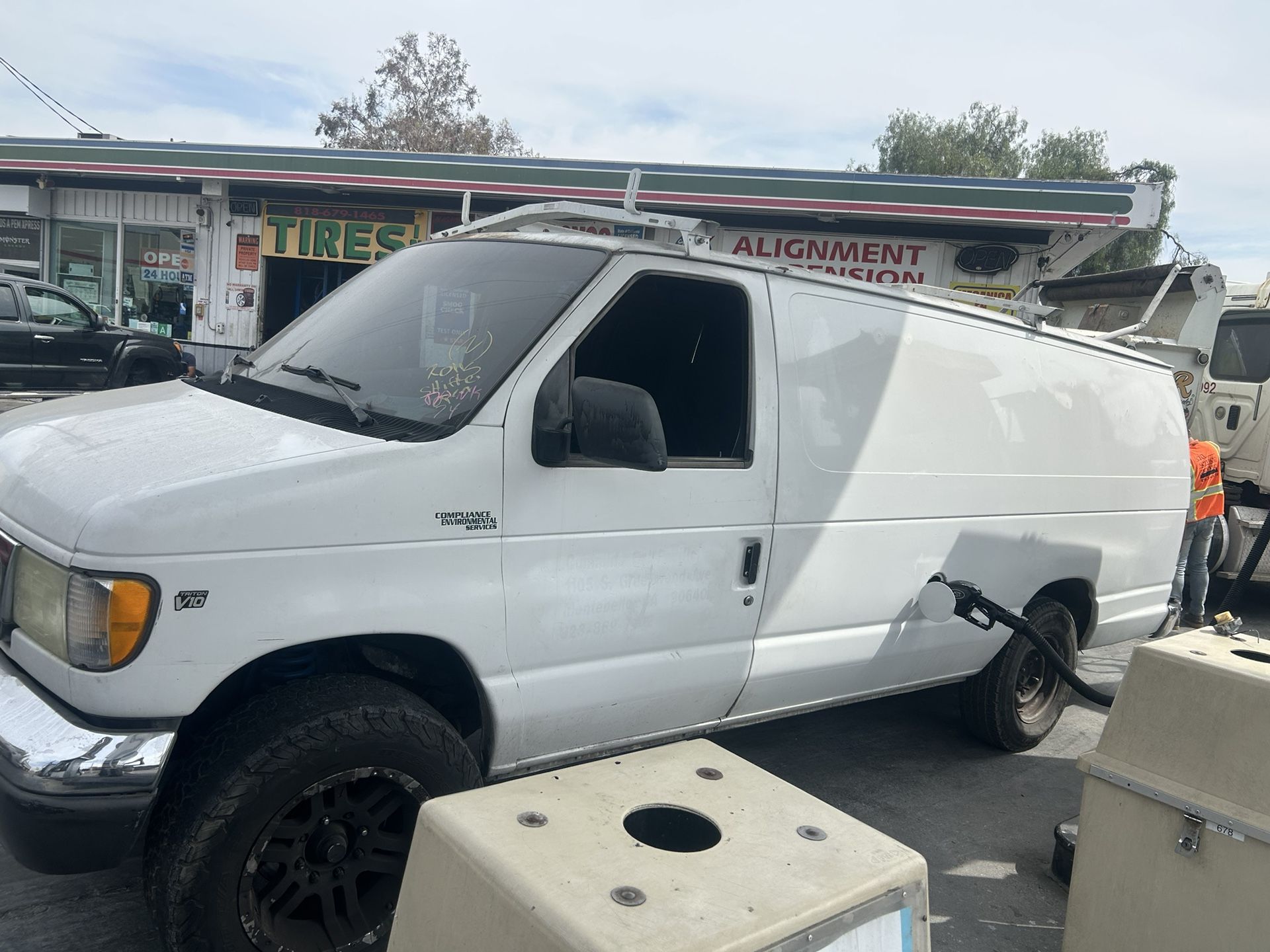 2002 Ford Econoline