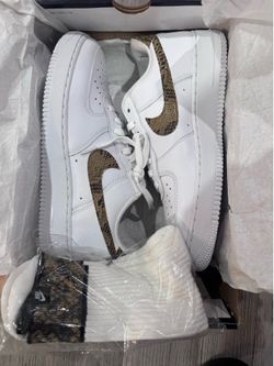 *****Nike Air Force 1 Low Snake Print 9.5 men’s $110’!! Or best offer