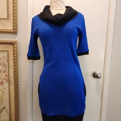 Feathers Sweater Dress / Tunic, Short Sleeve, Cowl Neck, Black & Blue, Size S