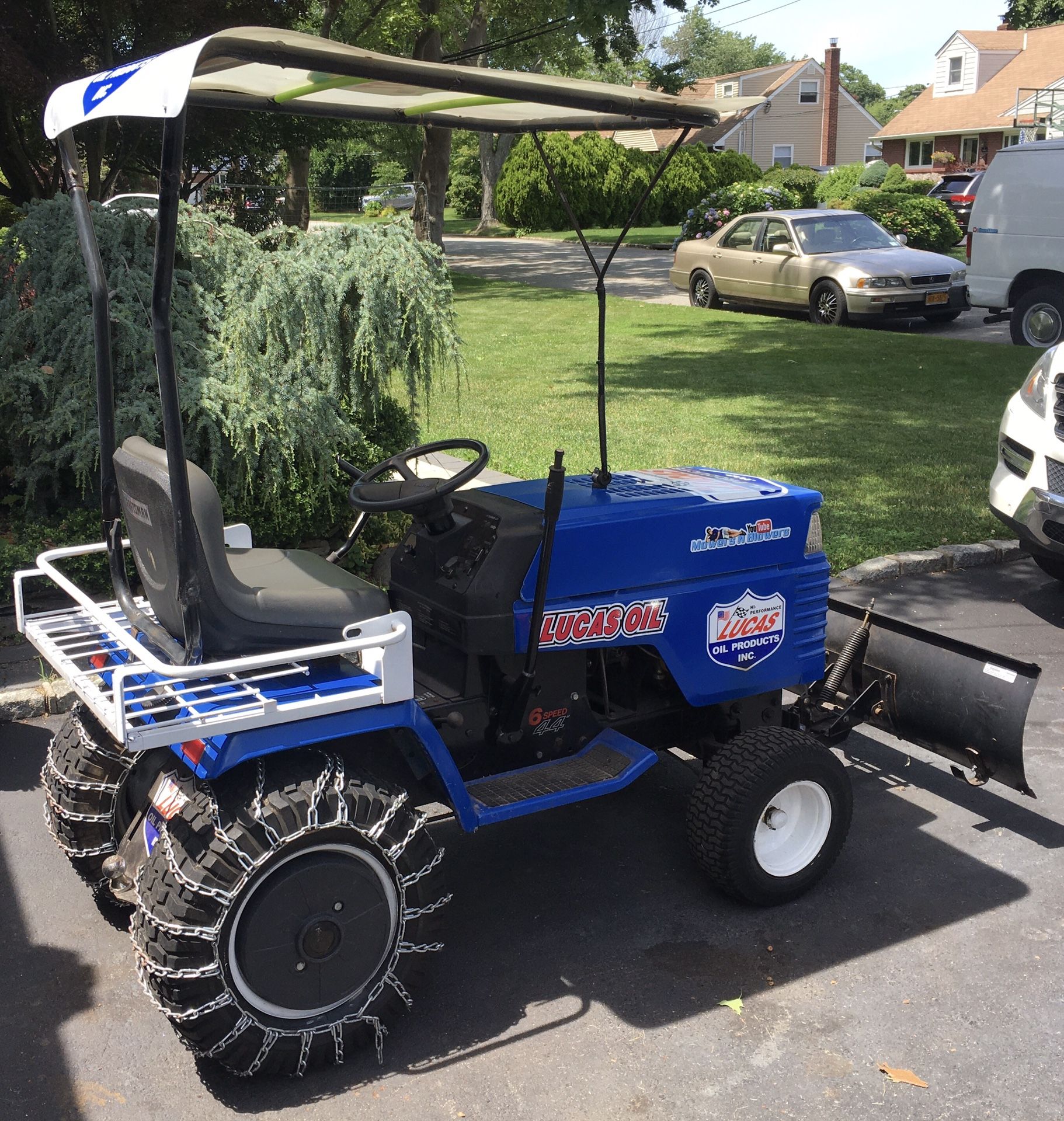 CRAFTSMAN GT6000 16HP BRIGGS VANGUARD GARDEN LAWN TRACTOR W/ SNOW PLOW LED HEADLIGHTS HORIZONTAL SHAFT BRIGGS VANGUARD V-twin 16HP ENGINE LARGE DRI