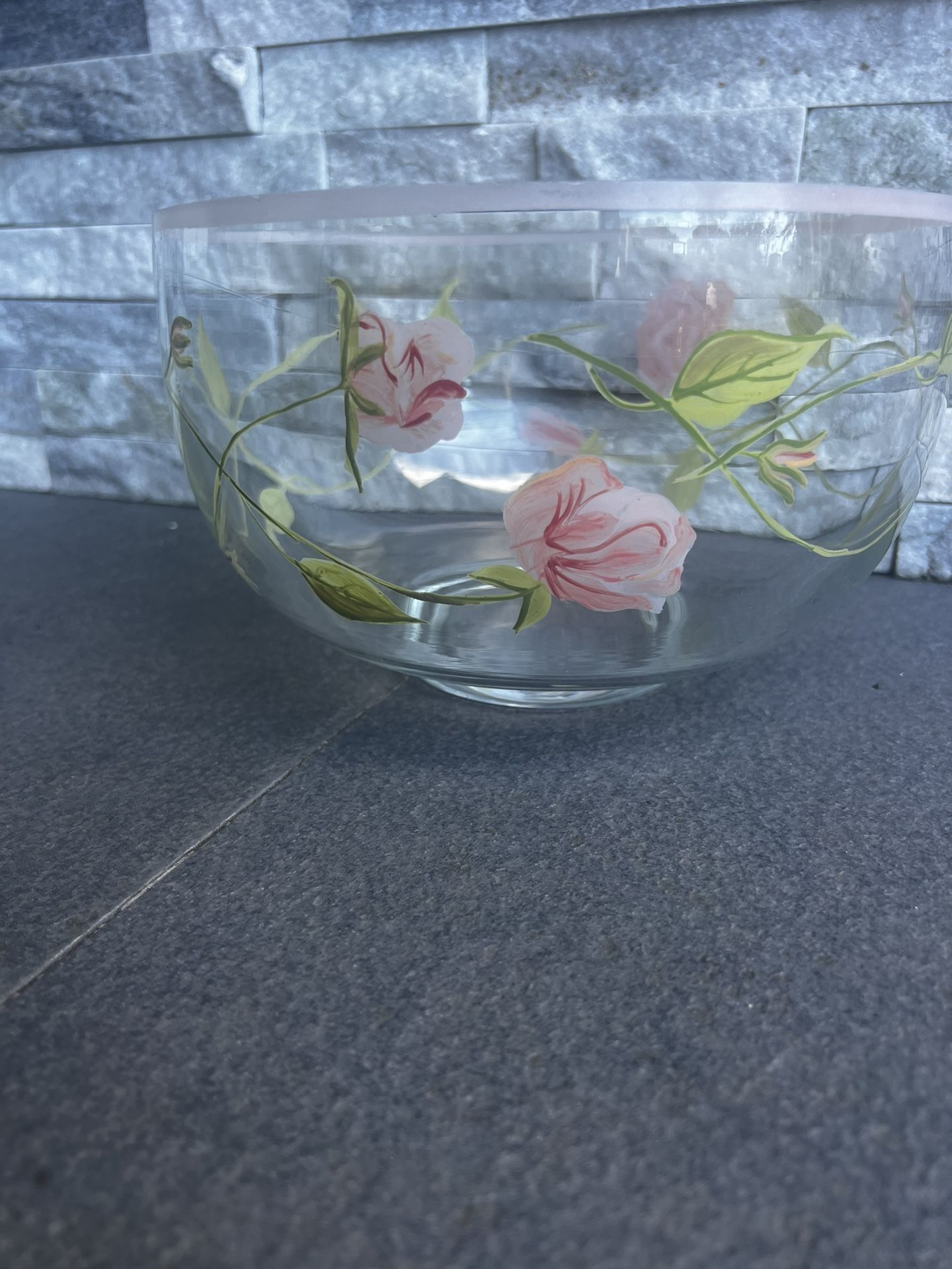Glass Serving Salad Or Decorative Bowl