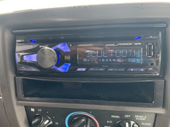 Dual XDM280bt car stereo