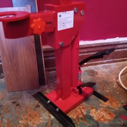  Brand New Coil Spring Compressor Never Used, Great Deal