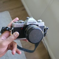 Minolta XG7 Film Camera With 50mm Lens. Great Working Condition