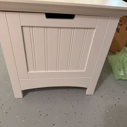 White Beadboard Toy Box / Storage Chest