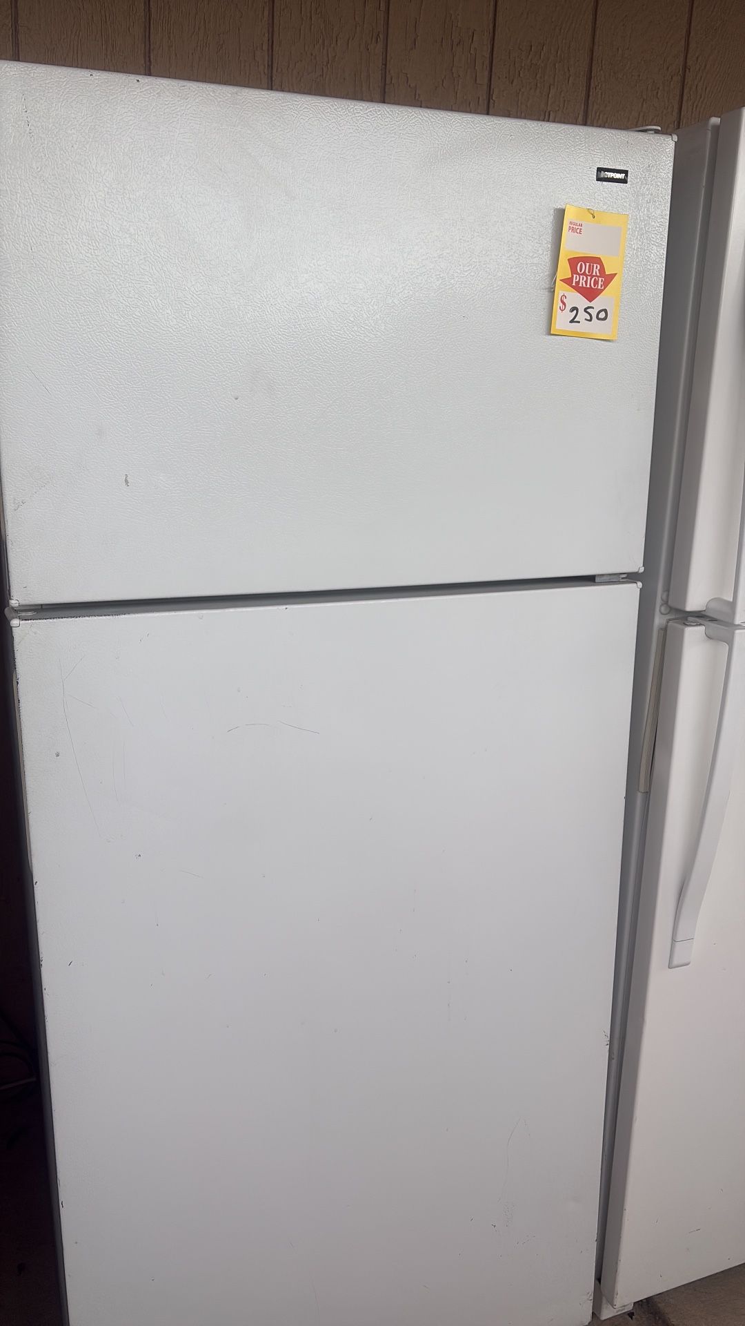 Bonito Refrigerador Enfría Muy Vien
